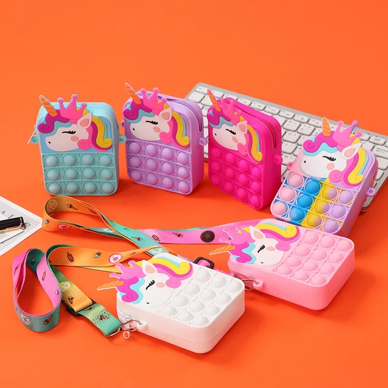 Magical Color-Changing Unicorn - Mini Backpack Purse avaliação e preço